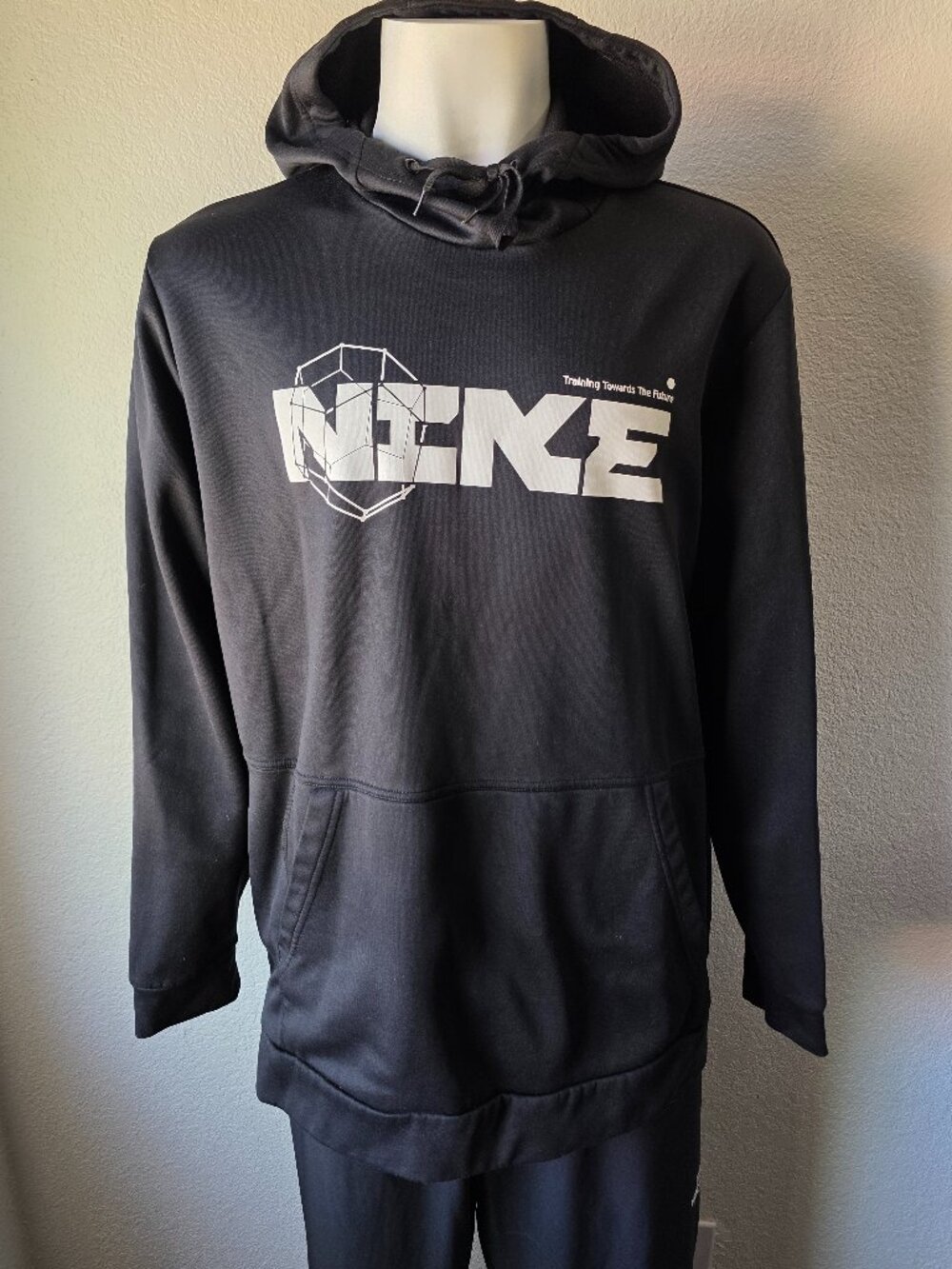 Nike Training towards the future Therma - Fit Hoodie